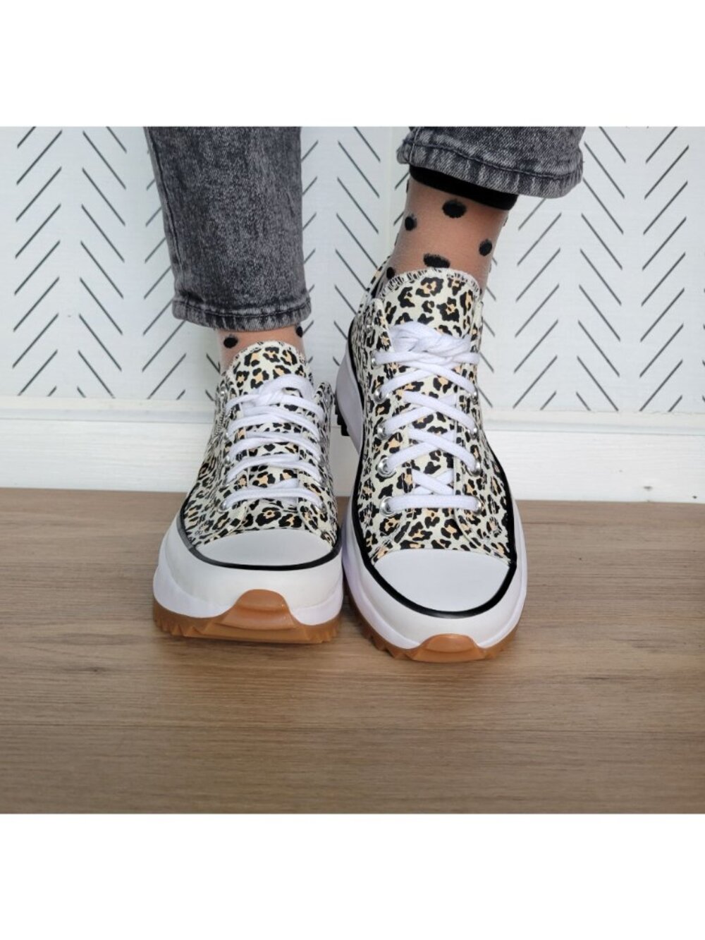 ❤️Converse Run Star Hike Platform Archive Leopard 9 Women's Shoes White A16286C - Picture 6 of 15